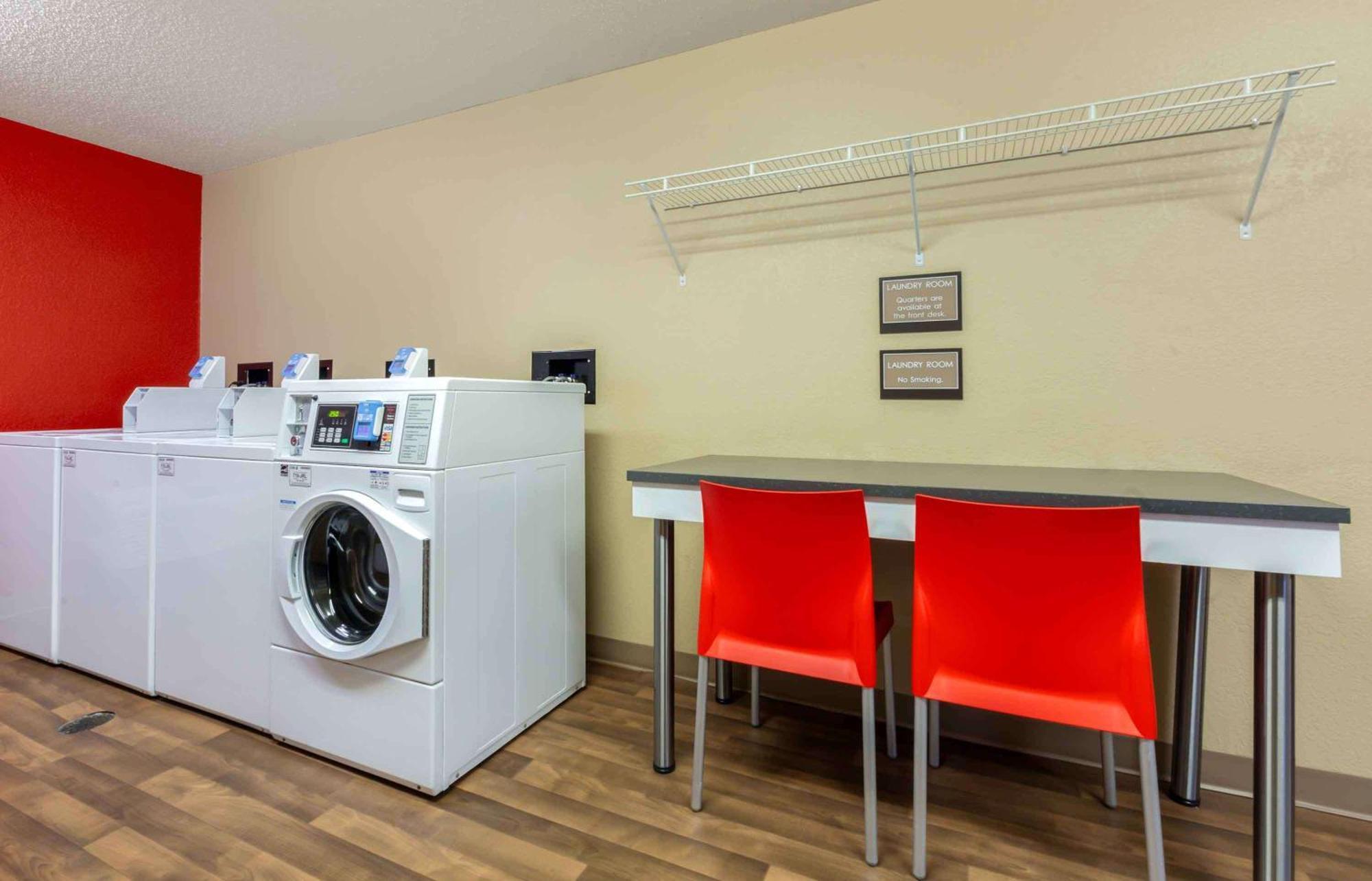 Extended Stay America Suites - Rockford - I-90 Экстерьер фото