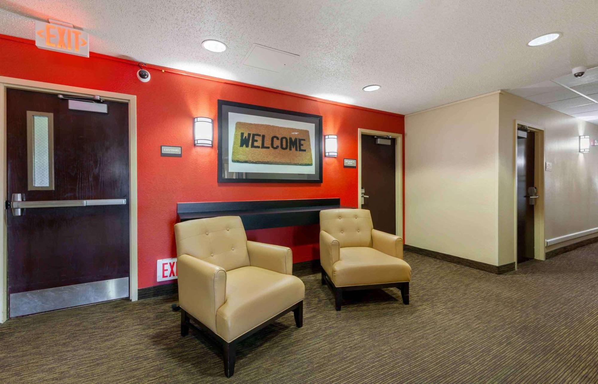 Extended Stay America Suites - Rockford - I-90 Экстерьер фото