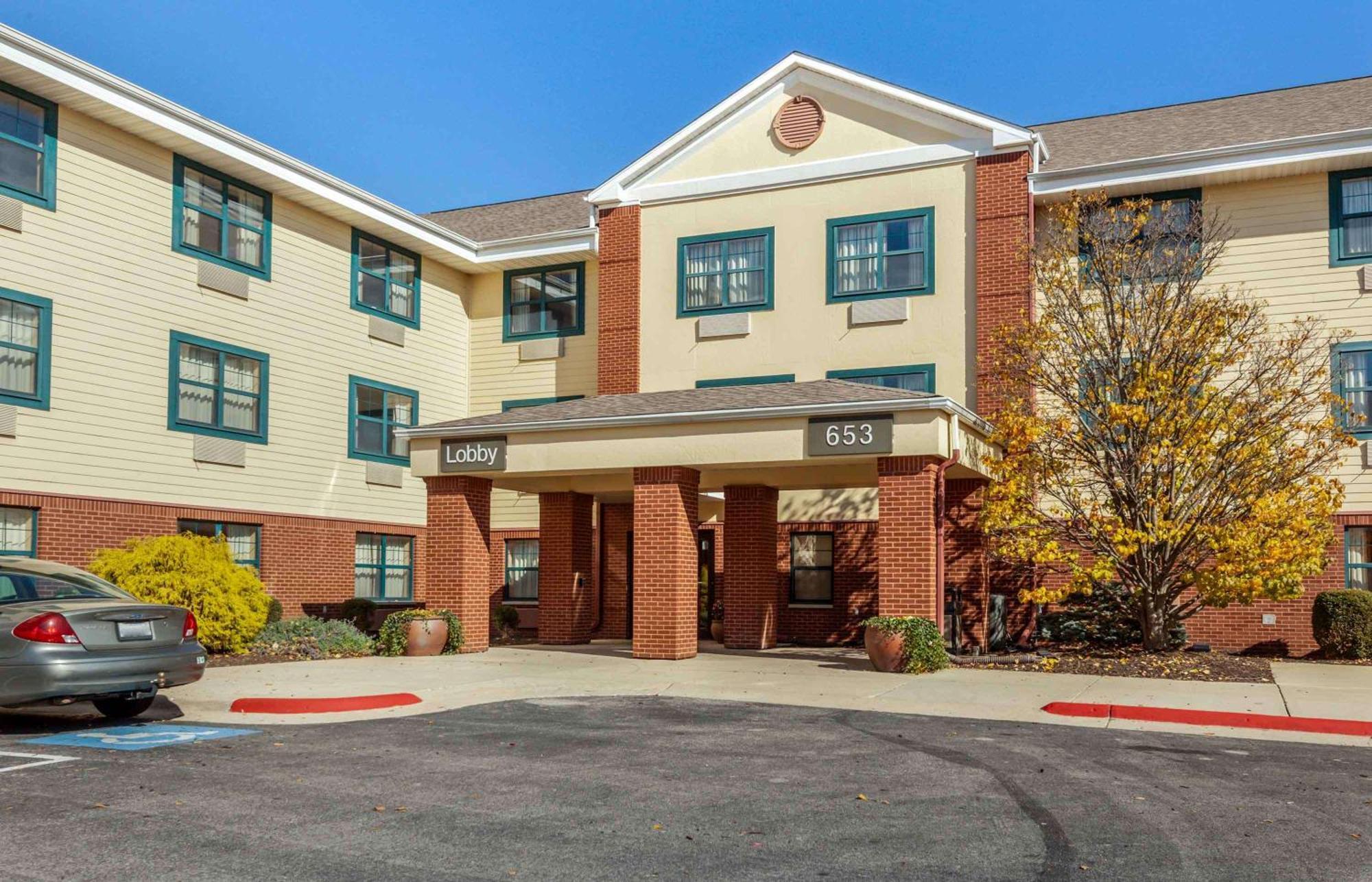 Extended Stay America Suites - Rockford - I-90 Экстерьер фото